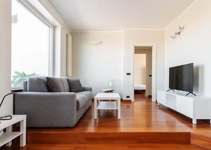 Easyhomes - Navigli Terrace Apartment